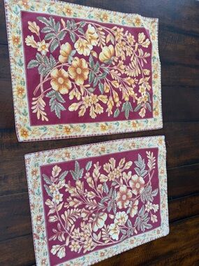 French Country Floral Red and Gold Placemats - Set of 2